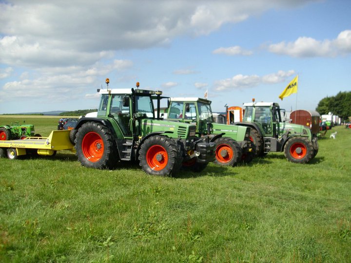 auf_zum_bunten_volksfest