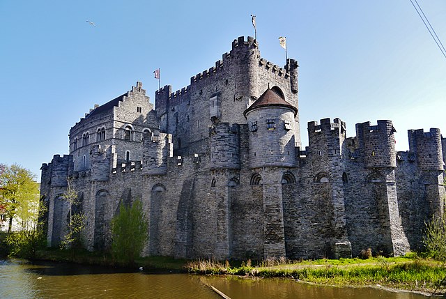 640px-gent_burg_gravensteen_02